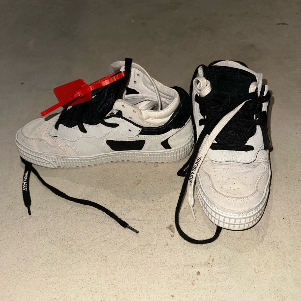 Off-White Black and White Sneakers with Red Accent